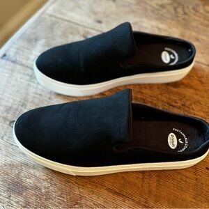 Dr. Scholls Women's Essential Delia Comfort Slip On Faux Suede Mules, Black 9